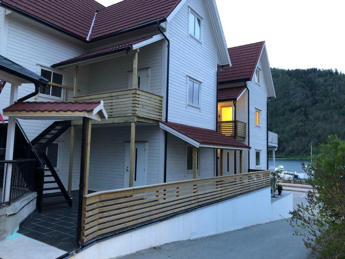 Balestrand Fjordapartments Exterior photo